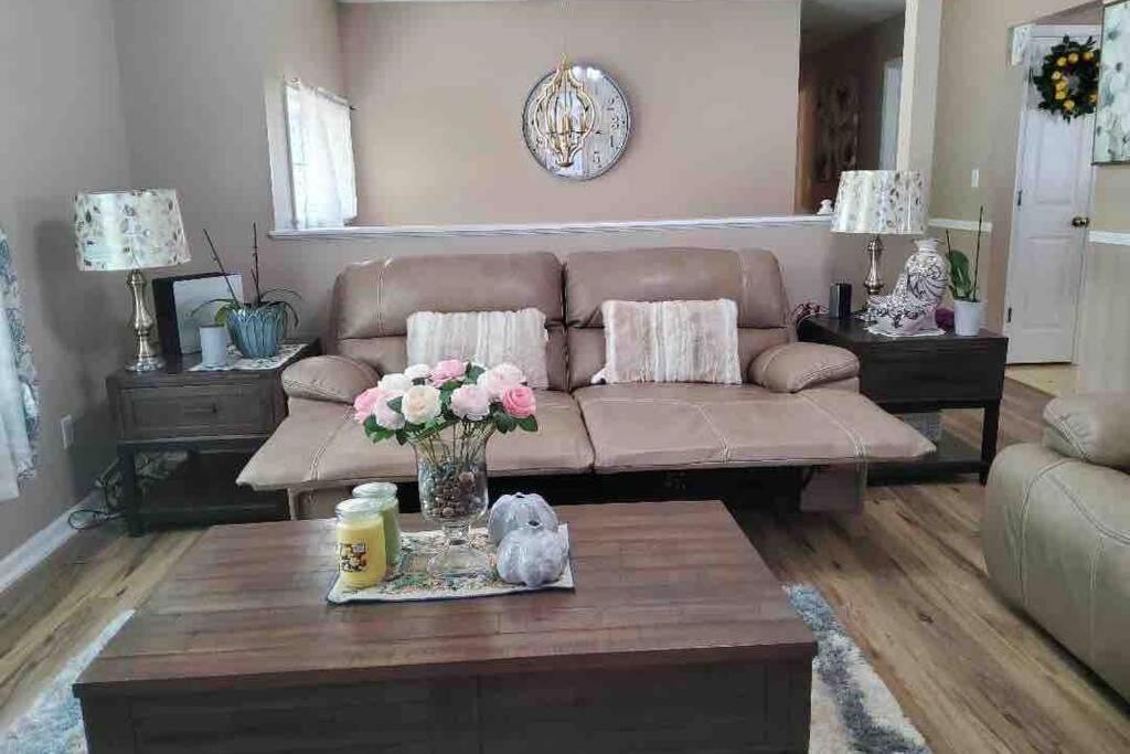 Smart Entire Loft, 3 Bedroom 2 Bath, With 3 Tv Columbia Exteriör bild