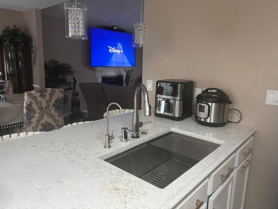 Smart Entire Loft, 3 Bedroom 2 Bath, With 3 Tv Columbia Exteriör bild